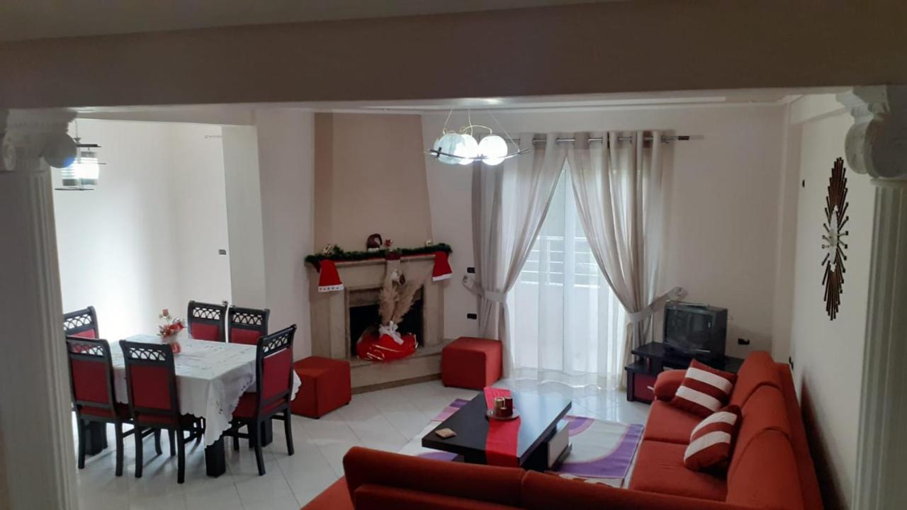 Salo Apartamento Gjirokastër